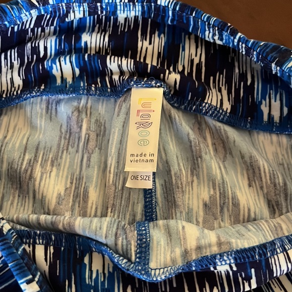 LulaRoe Leggings - Picture 2 of 3